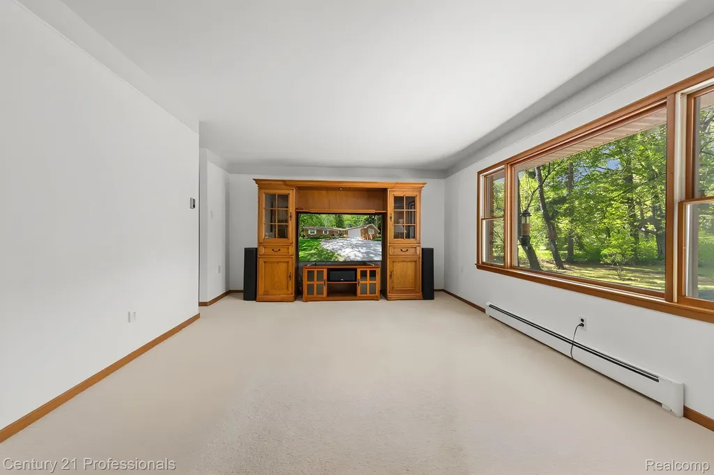 8638 Stone Road Algonac City MI 48001