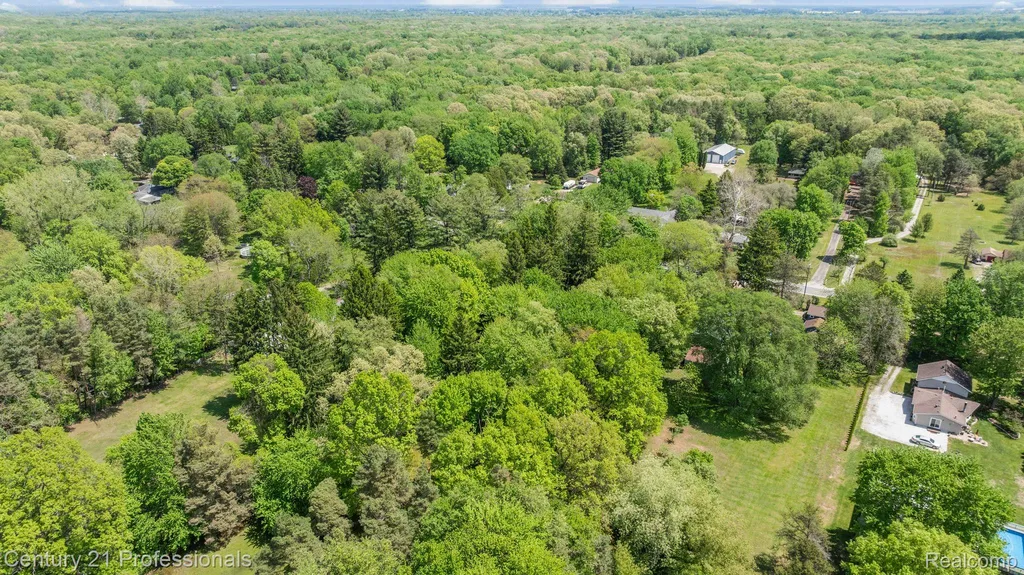 8638 Stone Road Algonac City MI 48001