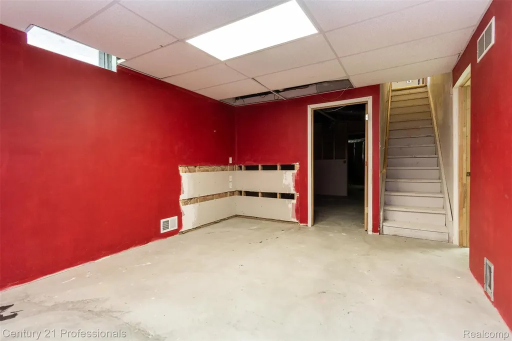 4080 Cass Elizabeth Road Waterford Charter Township MI 48328