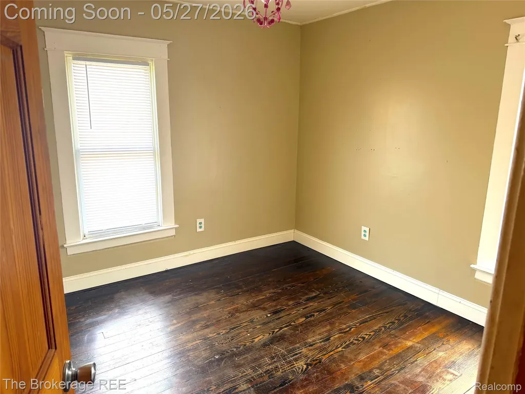 11205 N Saginaw Street Mt. Morris City MI 48458