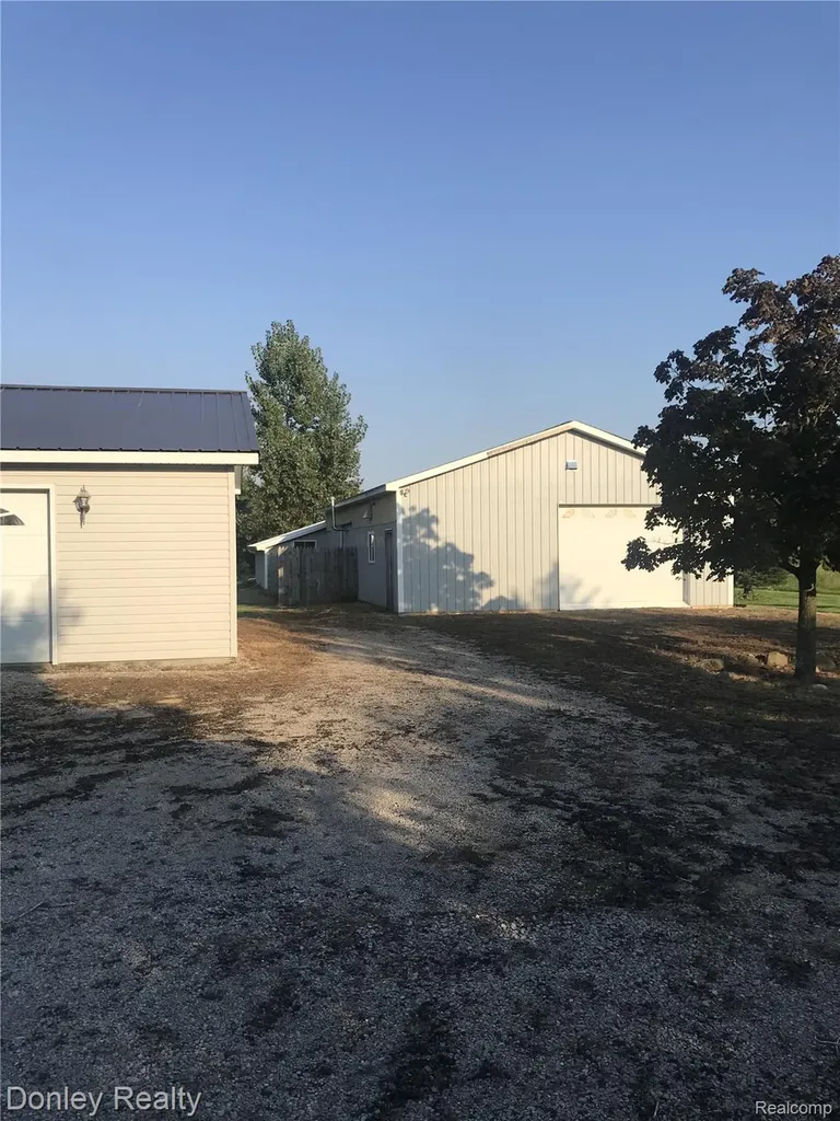 6767 White Creek Road Koylton Township MI 48453