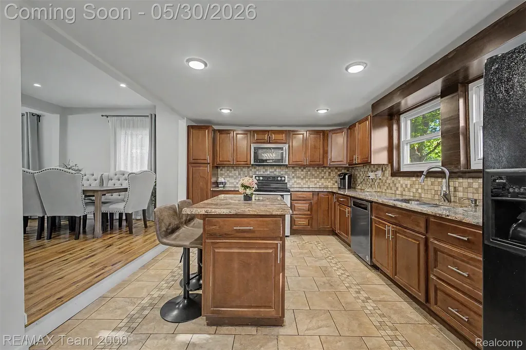13867 Humphrey Street Southgate City MI 48195