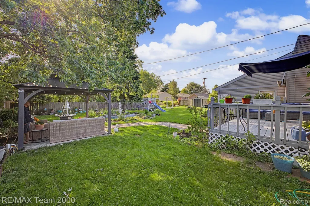 13867 Humphrey Street Southgate City MI 48195