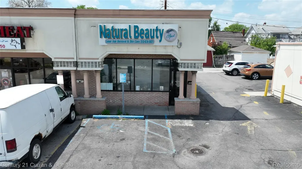 6635 Schaefer Road Dearborn City MI 48126
