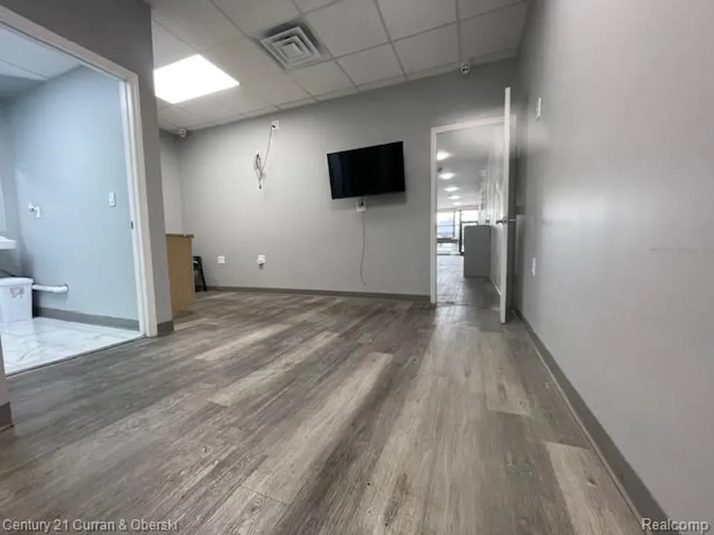 6635 Schaefer Road Dearborn City MI 48126