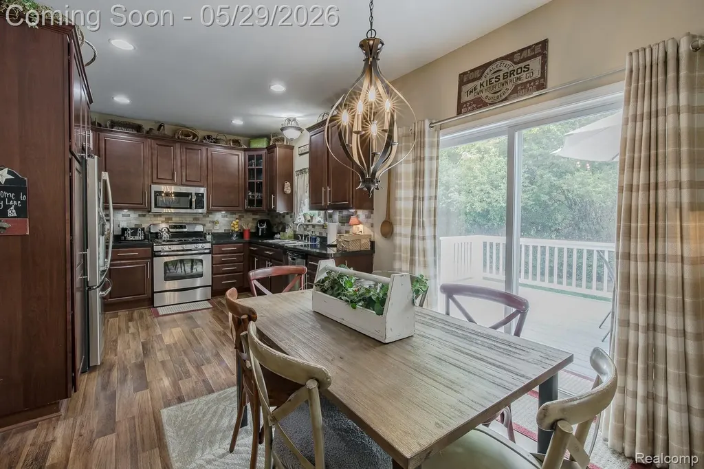 2740 Diane Marie Court Waterford Charter Township MI 48329