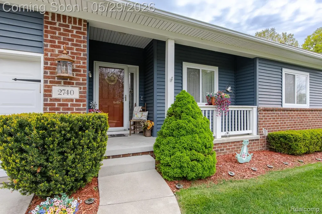 2740 Diane Marie Court Waterford Charter Township MI 48329