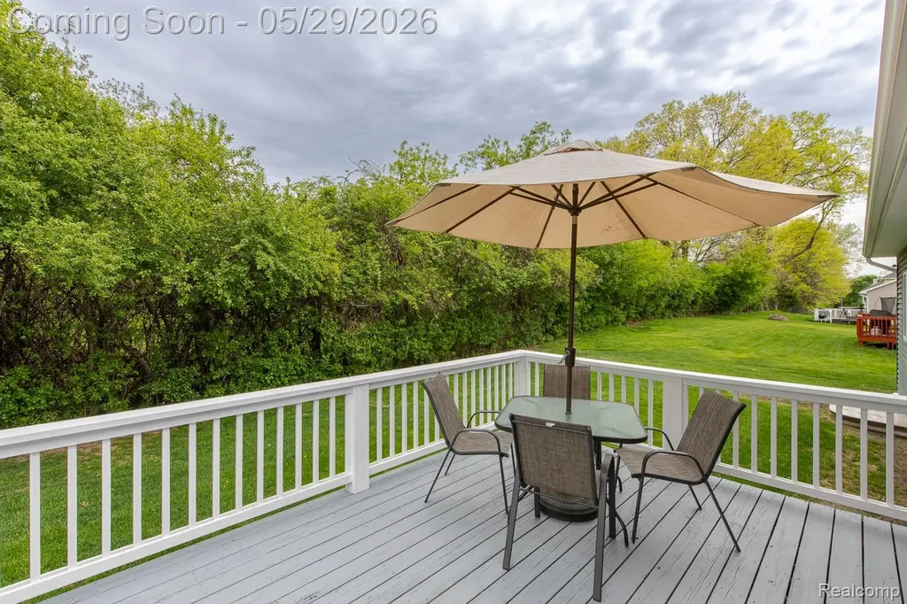 2740 Diane Marie Court Waterford Charter Township MI 48329