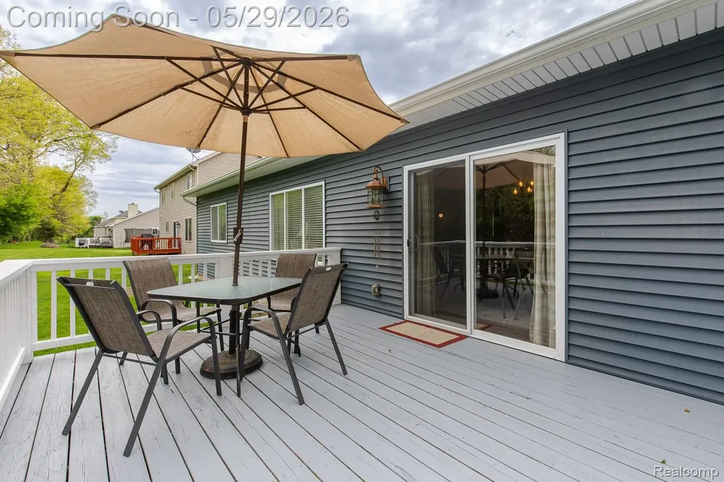 2740 Diane Marie Court Waterford Charter Township MI 48329