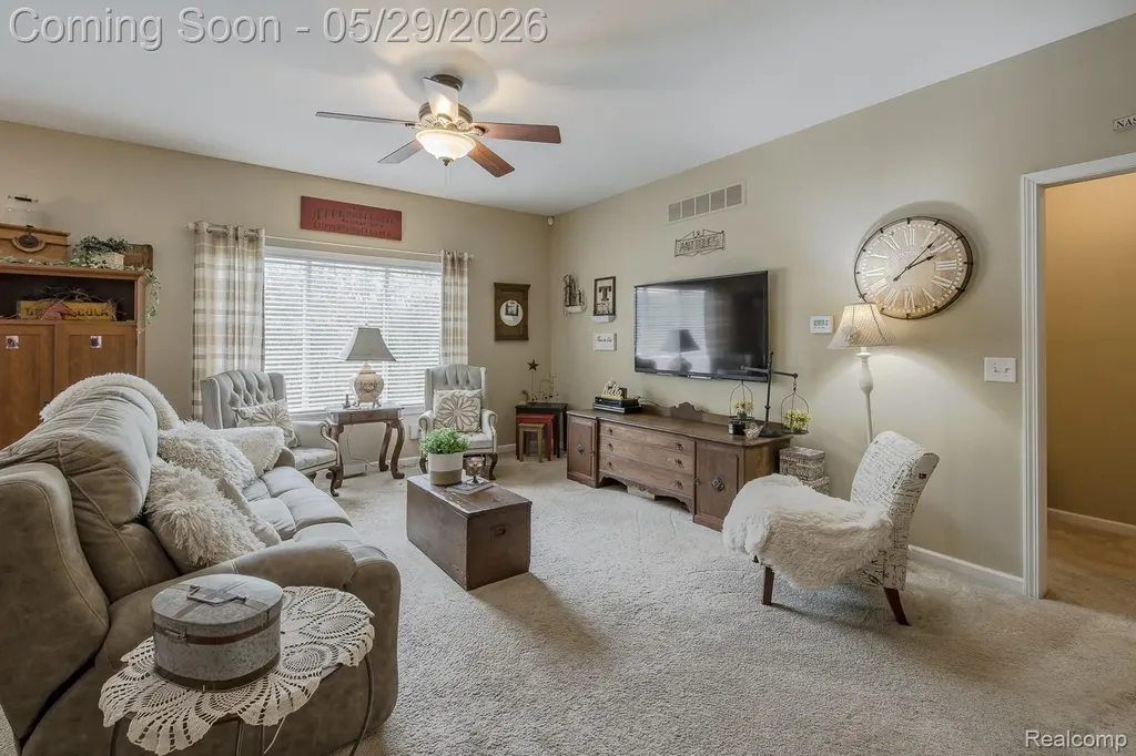 2740 Diane Marie Court Waterford Charter Township MI 48329