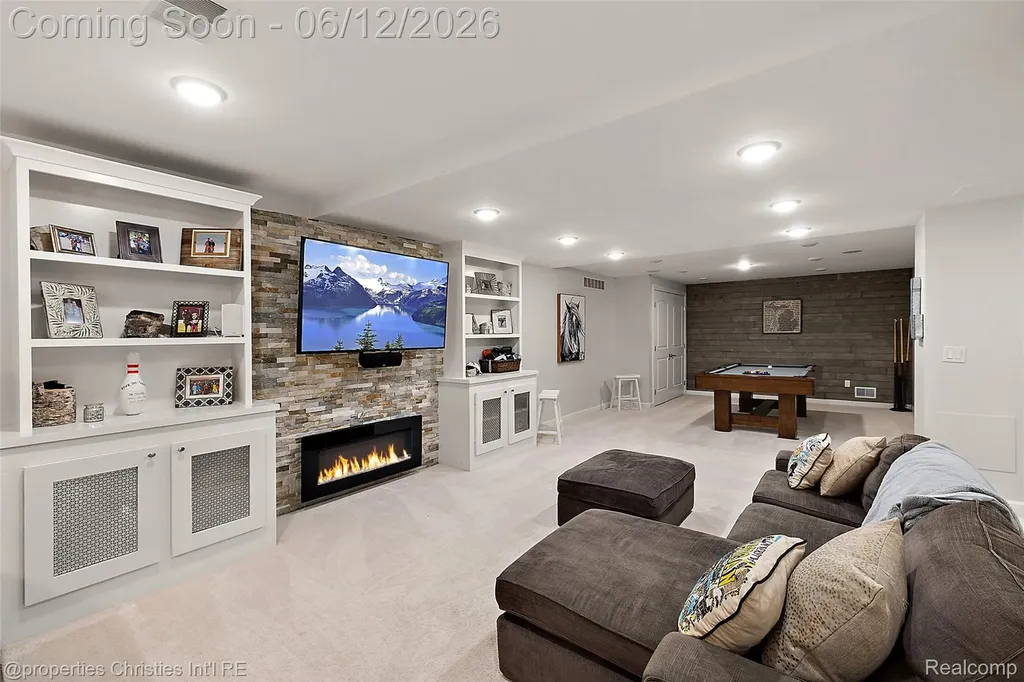 470 Orchard Drive Northville City MI 48167