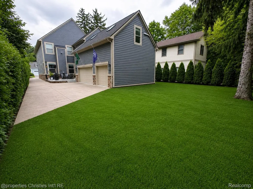470 Orchard Drive Northville City MI 48167
