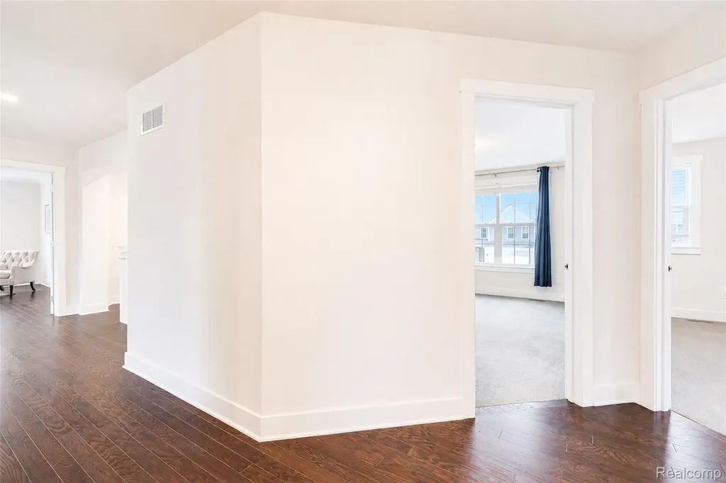 51040 Woodford Drive Canton Charter Township MI 48188