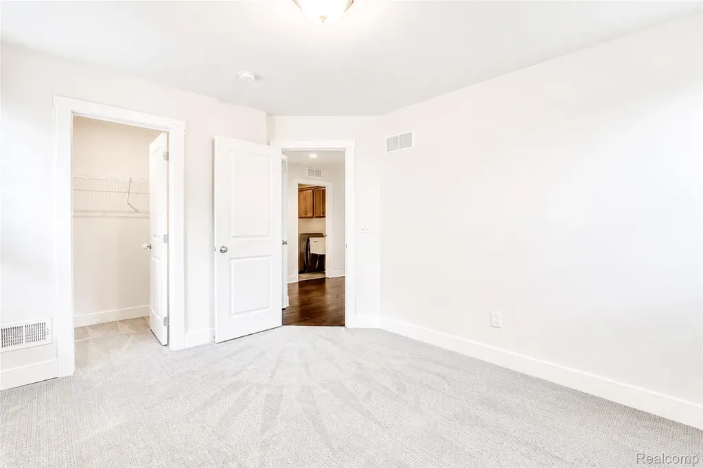 51040 Woodford Drive Canton Charter Township MI 48188