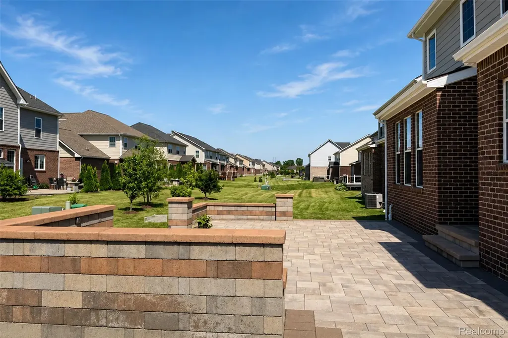 51040 Woodford Drive Canton Charter Township MI 48188