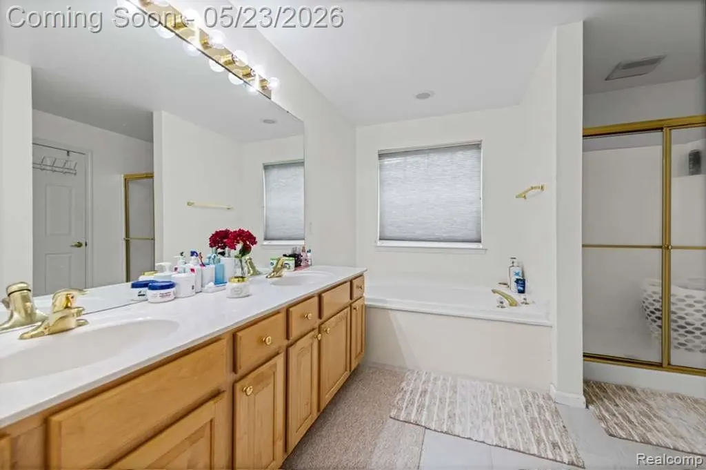 33868 Monterra Lane Sterling Heights City MI 48312