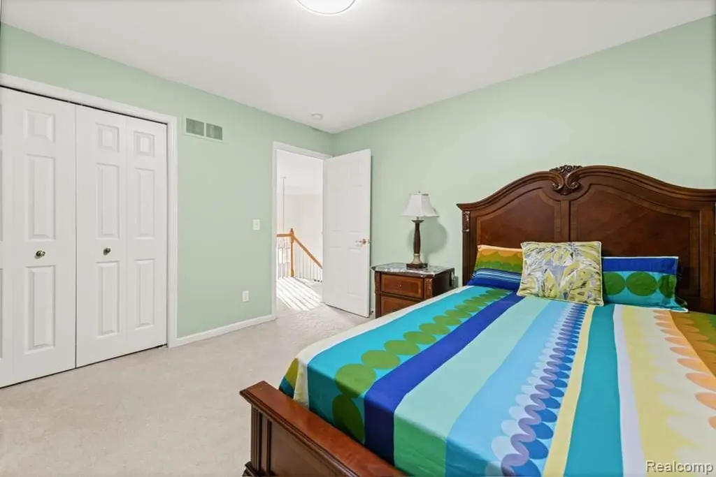33868 Monterra Lane Sterling Heights City MI 48312