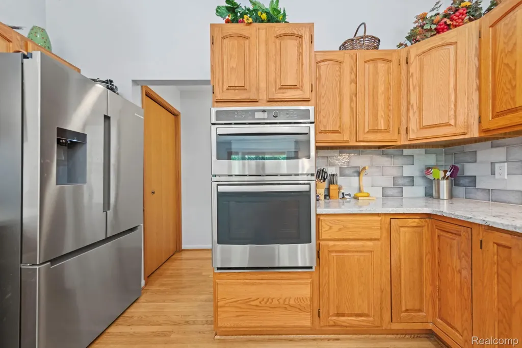 6687 Ridgeview Drive Independence Charter Township MI 48346