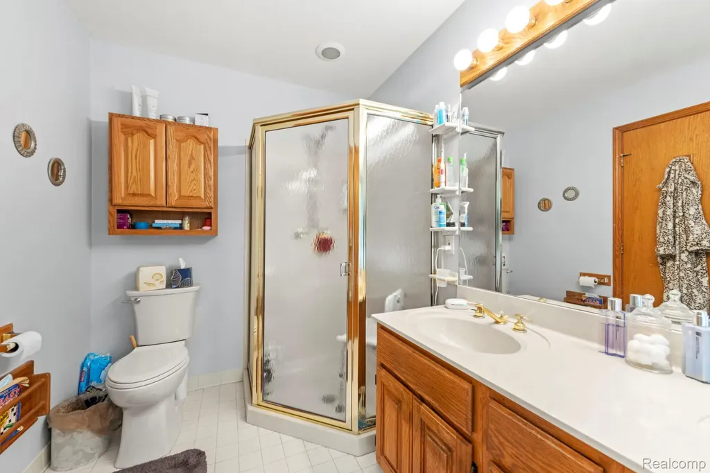 6687 Ridgeview Drive Independence Charter Township MI 48346