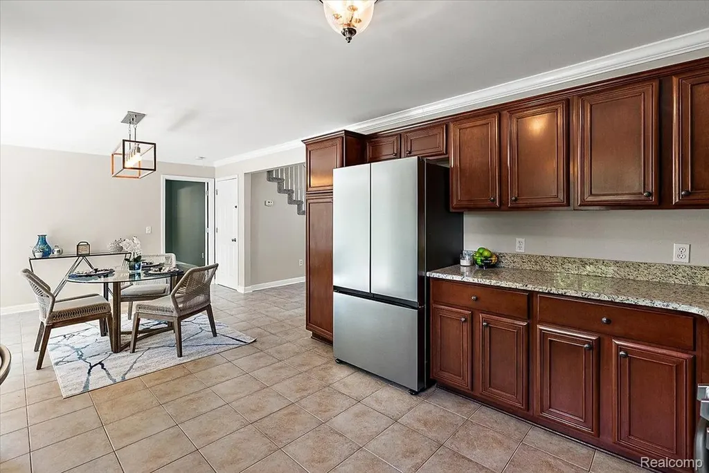 8698 Paul Drive Washington Township MI 48094