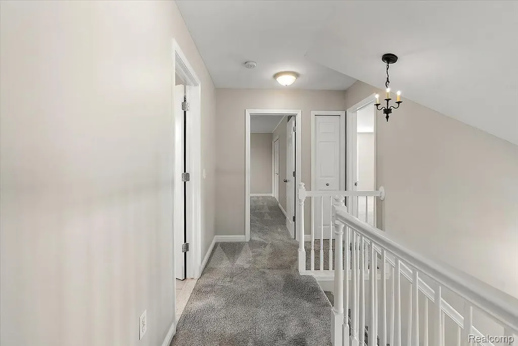 8698 Paul Drive Washington Township MI 48094