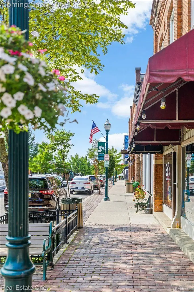 128 S Slater Street Lake Orion Village MI 48362