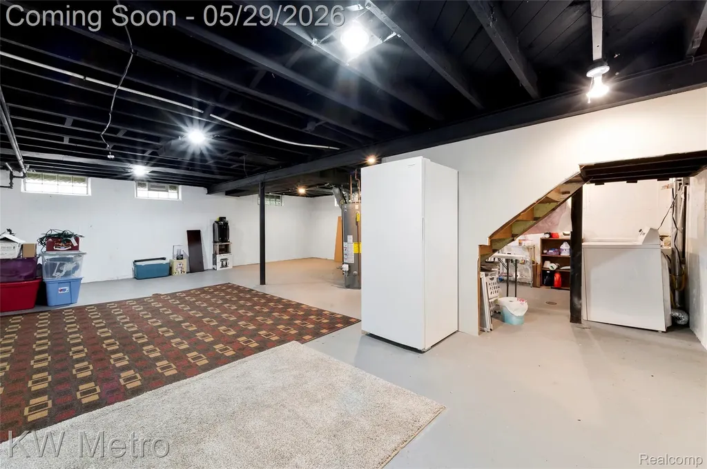 17381 Five Points Street Redford Charter Township MI 48240