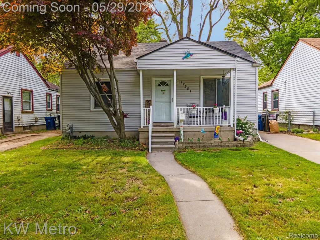 17381 Five Points Street Redford Charter Township MI 48240