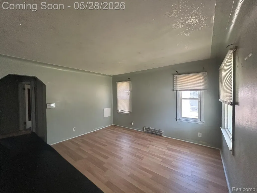 8869 Hartwell Street Detroit City MI 48228