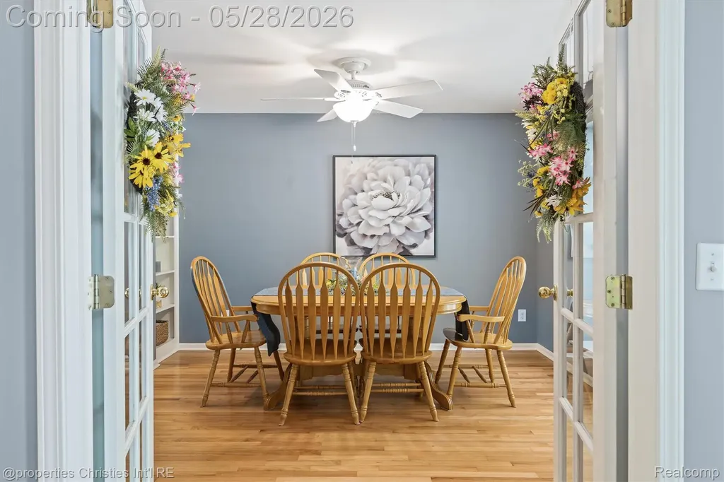 4709 Greenview Court Commerce Charter Township MI 48382
