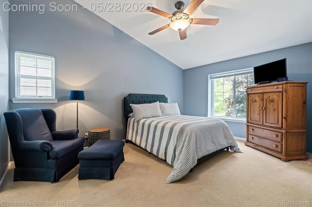 4709 Greenview Court Commerce Charter Township MI 48382