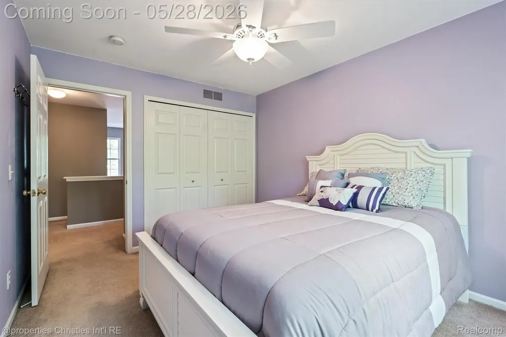 4709 Greenview Court Commerce Charter Township MI 48382