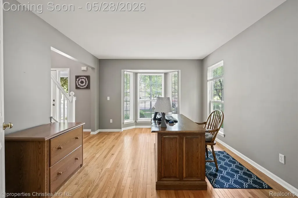 4709 Greenview Court Commerce Charter Township MI 48382