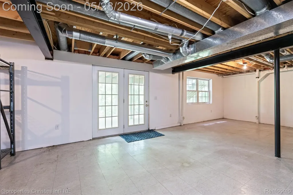 4709 Greenview Court Commerce Charter Township MI 48382