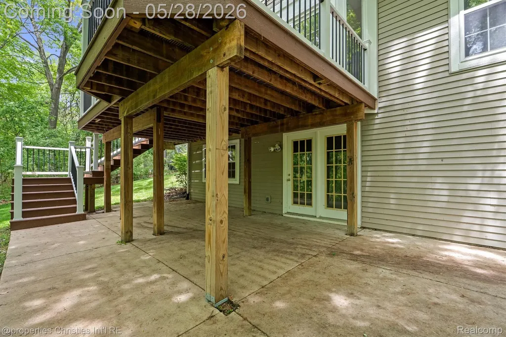4709 Greenview Court Commerce Charter Township MI 48382
