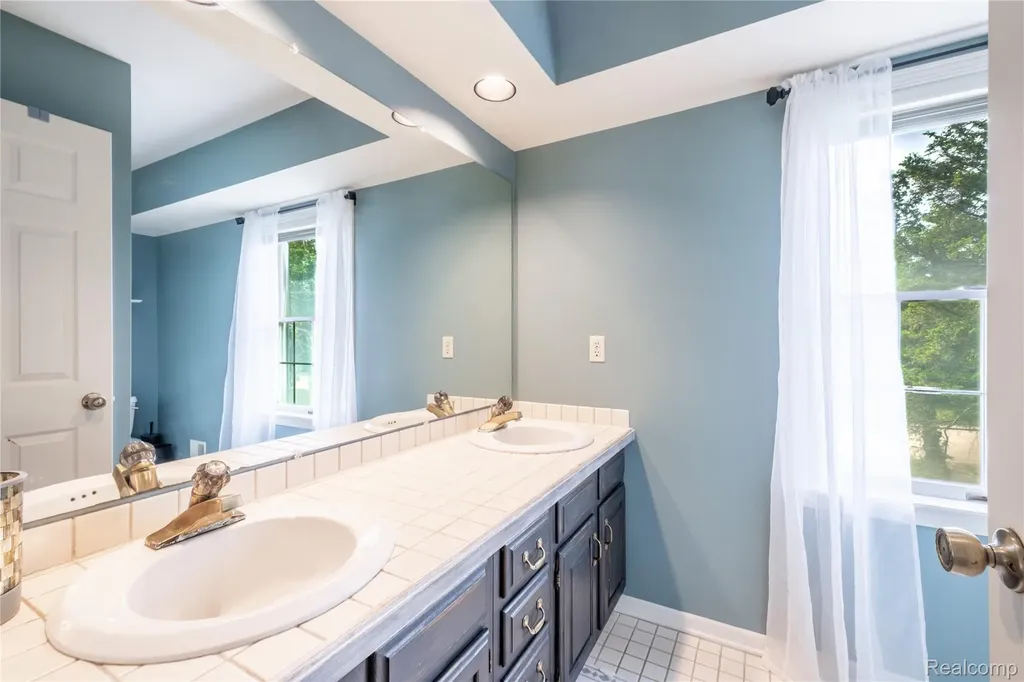 9359 Lochmoor Drive Davison Township MI 48423