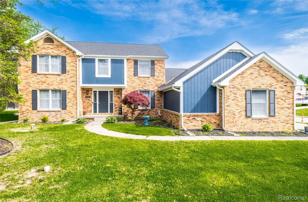 9359 Lochmoor Drive Davison Township MI 48423