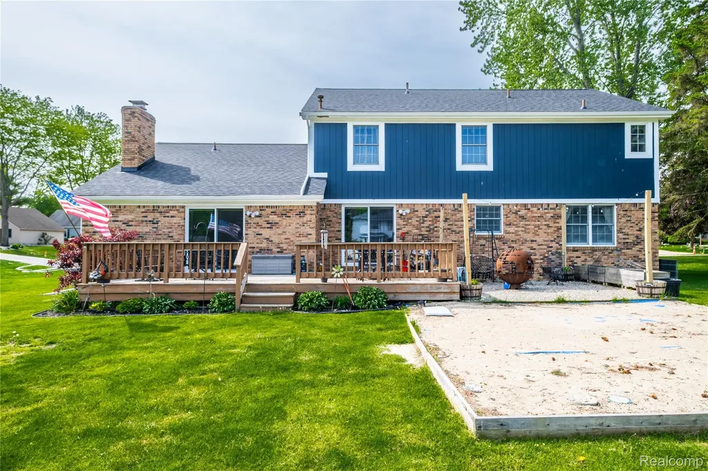9359 Lochmoor Drive Davison Township MI 48423