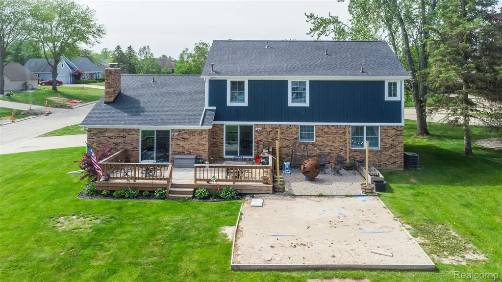 9359 Lochmoor Drive Davison Township MI 48423
