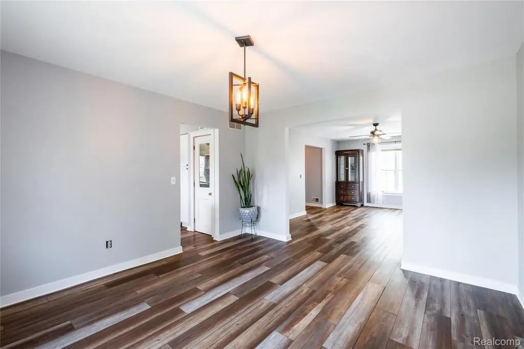 9359 Lochmoor Drive Davison Township MI 48423