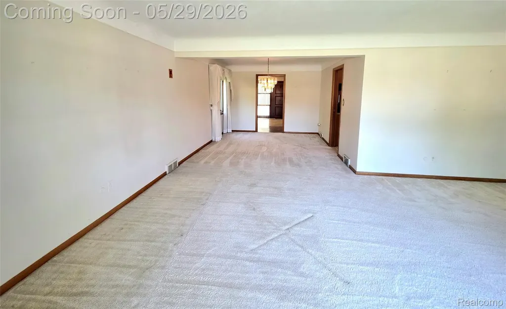 15915 Hilton Street Southfield City MI 48075