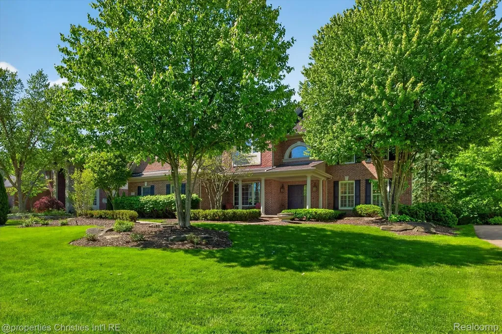 15639 Merion Court Northville Township MI 48168