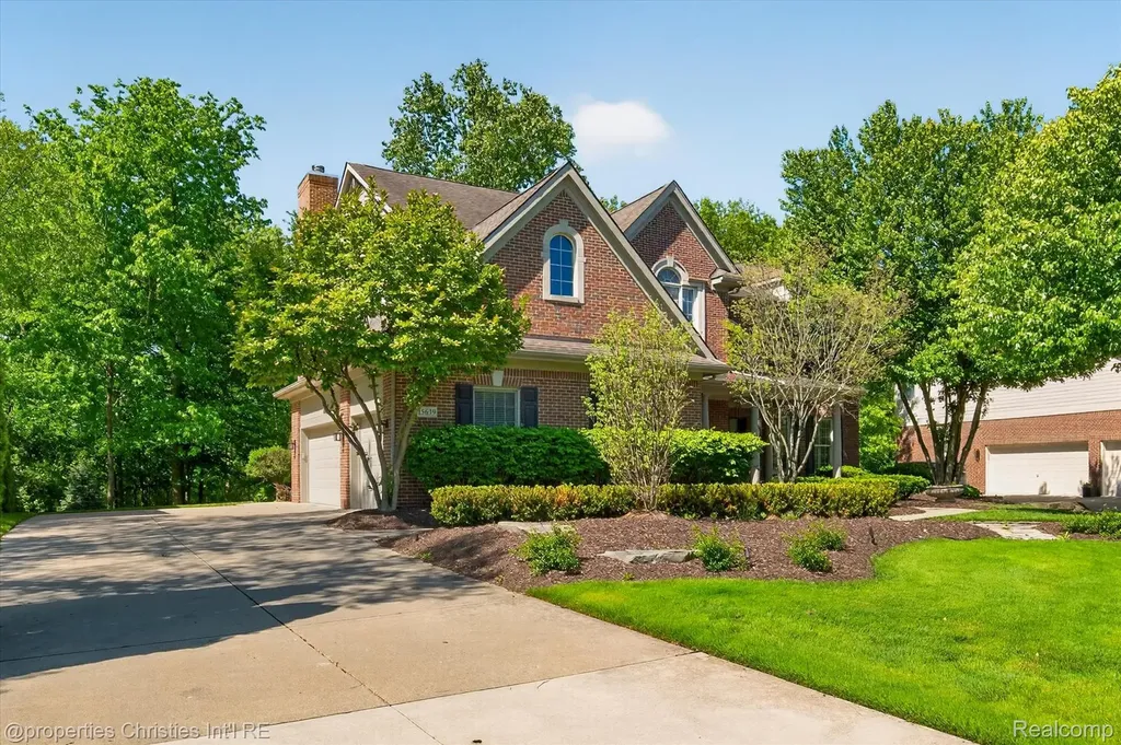 15639 Merion Court Northville Township MI 48168