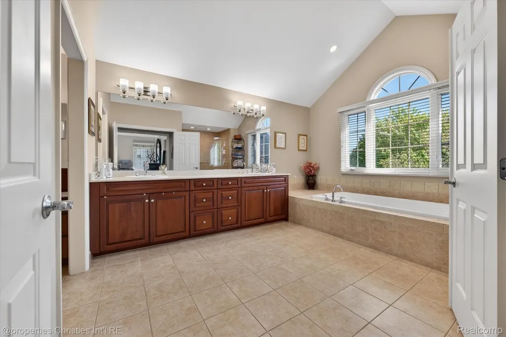 15639 Merion Court Northville Township MI 48168