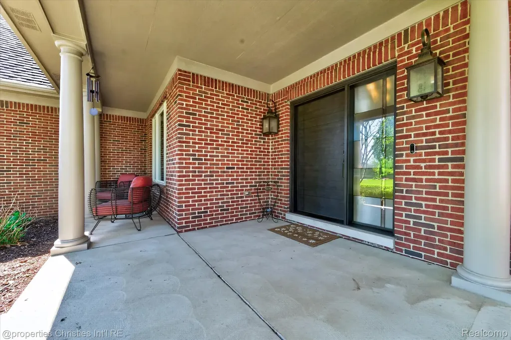 15639 Merion Court Northville Township MI 48168