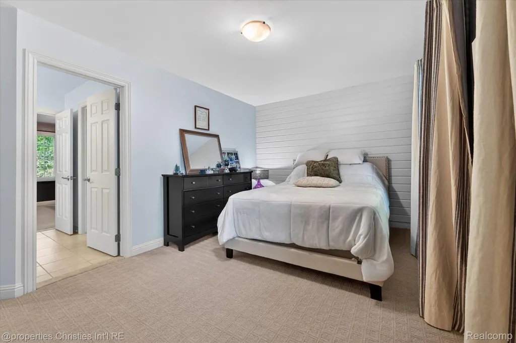 15639 Merion Court Northville Township MI 48168