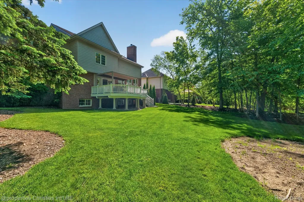 15639 Merion Court Northville Township MI 48168