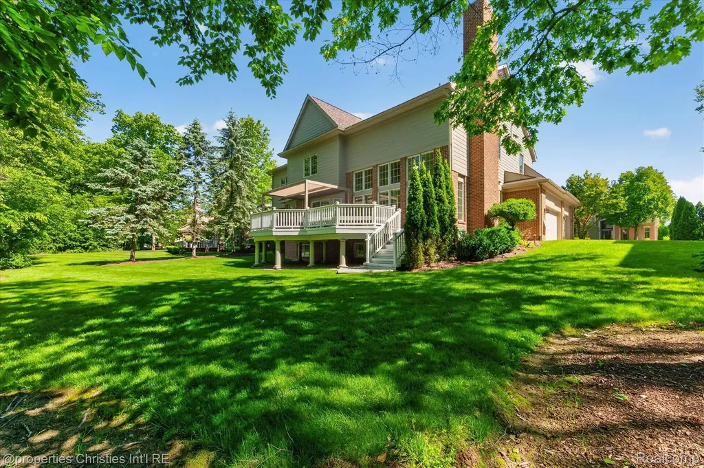 15639 Merion Court Northville Township MI 48168
