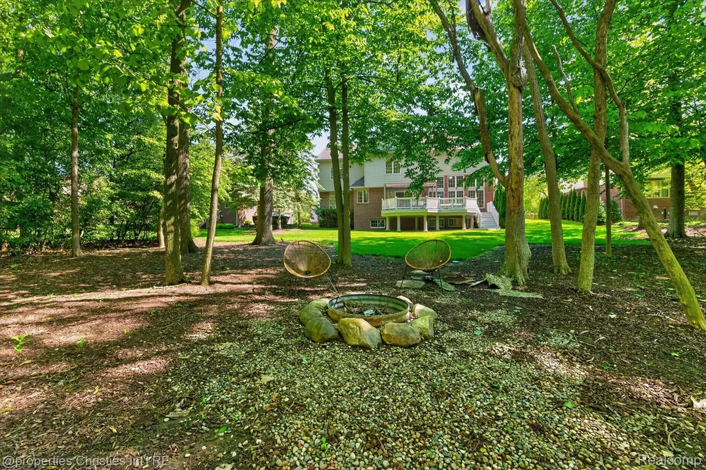 15639 Merion Court Northville Township MI 48168