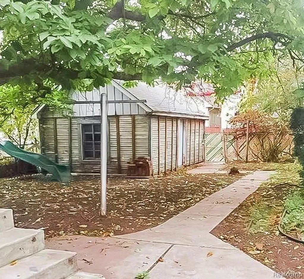 7154 Waldo Street Detroit City MI 48210